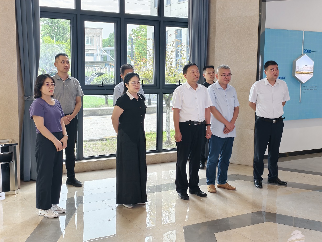 山東省菏澤市發改委領導蒞臨揚帆新材料參觀調研